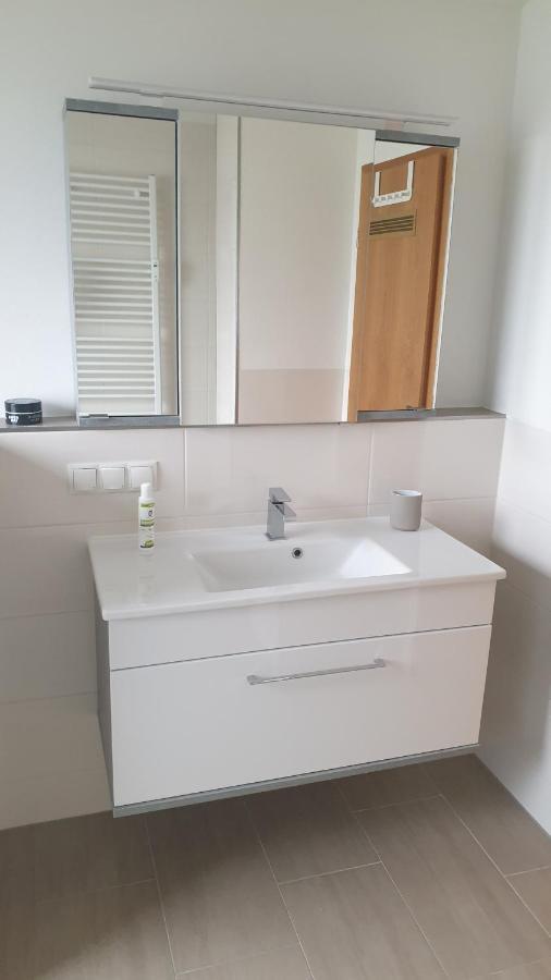 Boardingappartement Windeckblick, Ruhige, Zentrale Lage Mit Grossem Suedbalkon Bühl Esterno foto