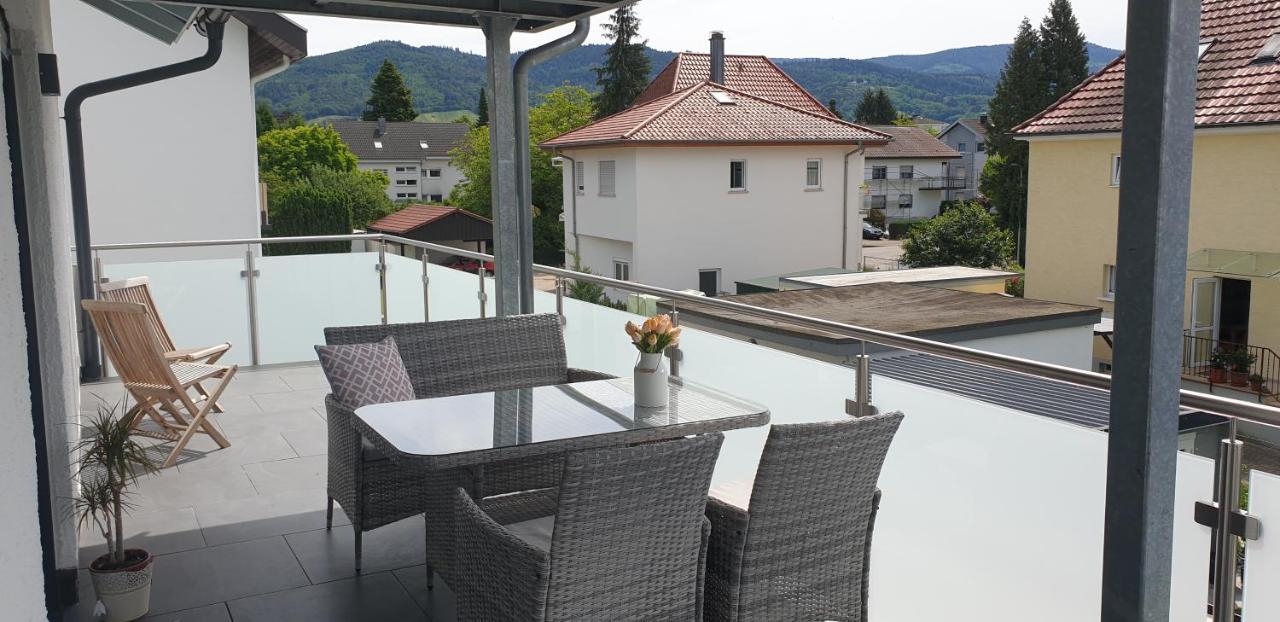 Boardingappartement Windeckblick, Ruhige, Zentrale Lage Mit Grossem Suedbalkon Bühl Esterno foto